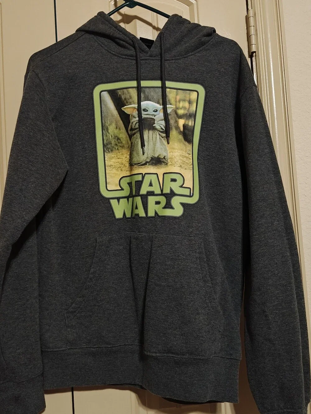Star Wars Men's Crewneck Hoodie in Dark Gray with Green Grogu Graphic Sz S
